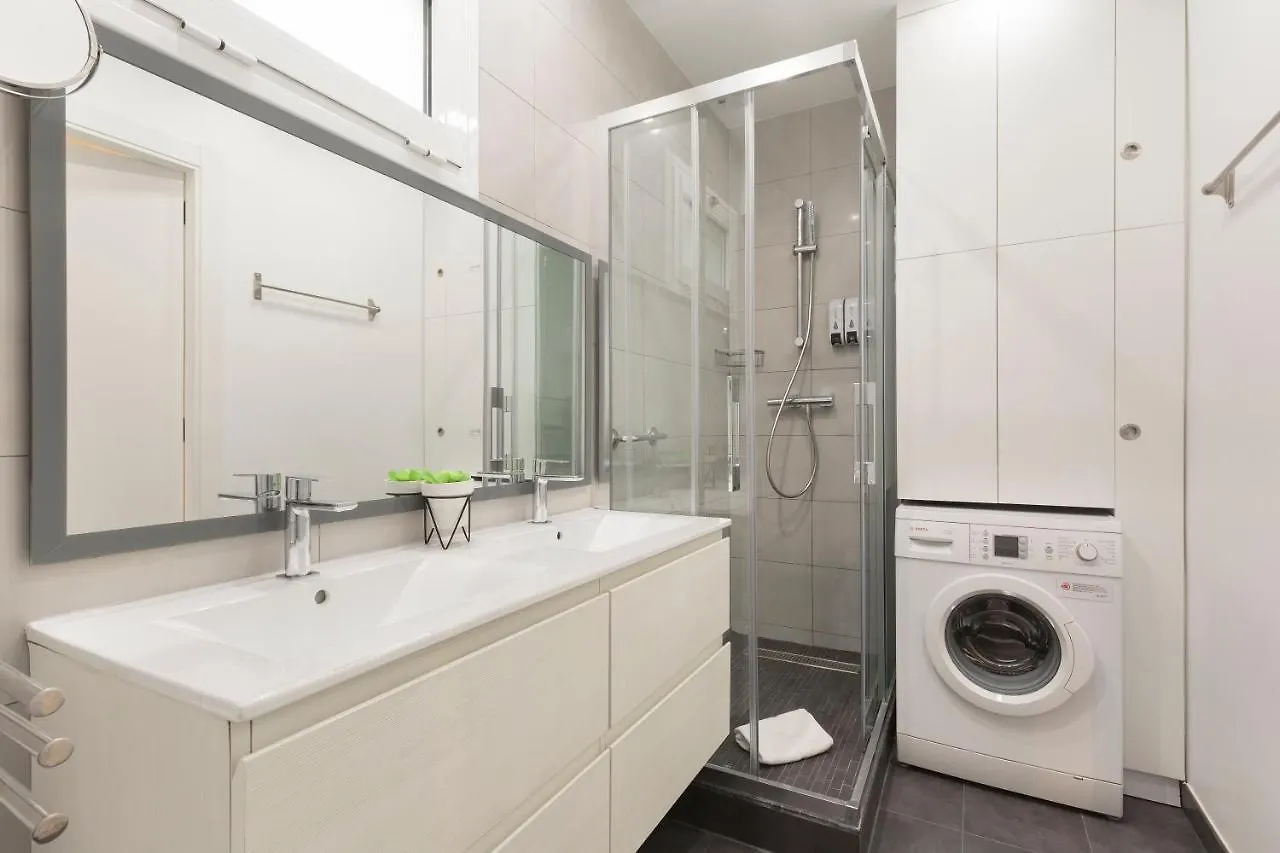 Keyfamily Chic Studio Apartment Barcelona 0*,  Spain
